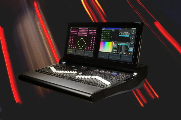 Новинка от STAGE4 - консоль управления светом HAWK NEST 16E Новинка от STAGE4 - консоль управления светом HAWK NEST 16E