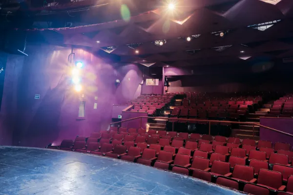 Сценический свет Сценический свет