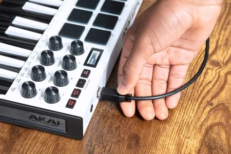 v8_8034_2b3c v8_8034_2b3c