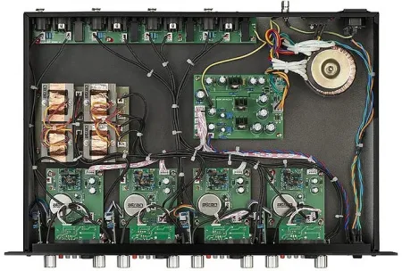 Купить WARM AUDIO WA-412 по выгодной цене в Краснодаре