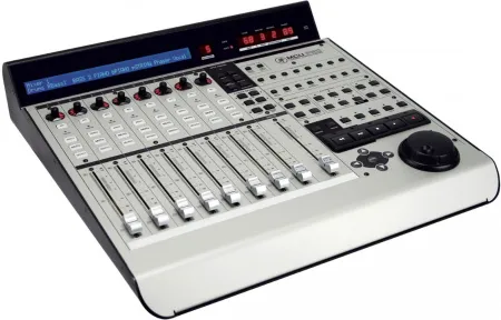 Купить MACKIE MCU PRO Control Universal PRO по выгодной цене в Краснодаре