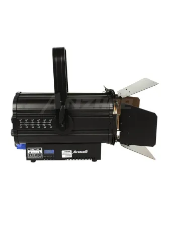 Купить Anzhee Fresnel 200 RGBW ZOOM по выгодной цене в Краснодаре