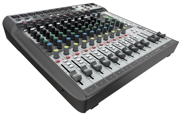 SOUNDCRAFT Signature 12MTK SOUNDCRAFT Signature 12MTK