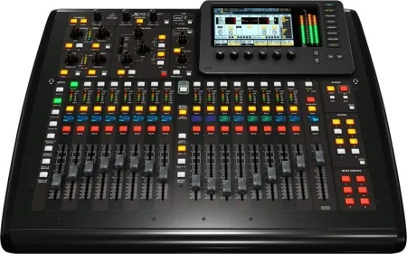 Купить BEHRINGER X32 COMPACT по выгодной цене в Краснодаре