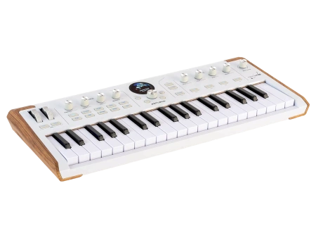 Купить Arturia AstroLab 37 White по выгодной цене в Краснодаре