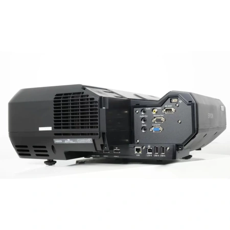 Купить Epson EH-LS100 по выгодной цене в Краснодаре